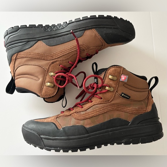 Vans UltraRange EXO High Gore-Tex Hiking Boots - Picture 8 of 9